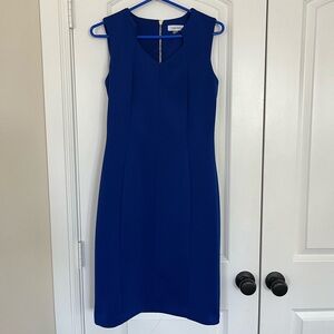 Calvin Klein Blue Sleeveless Sheath Dress Size 8 Geometric Neckline